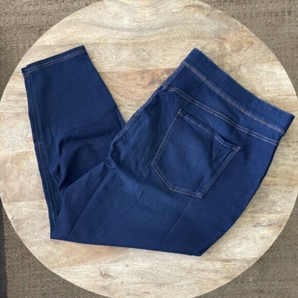 NEW 4X (28W-30W) Women's Dark Wash Skinny Stretch Jeans - Picture 2 of 2